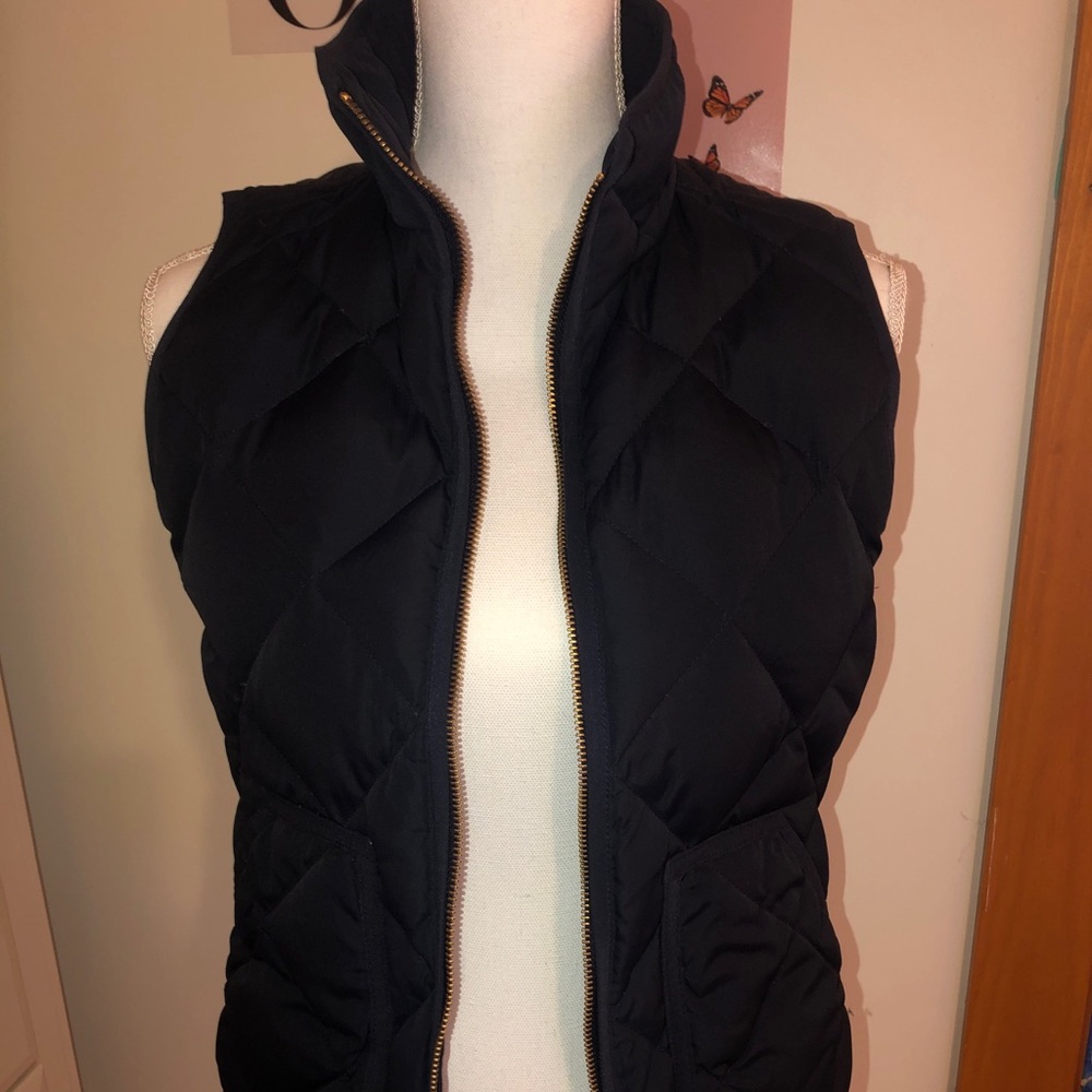 J Cree navy blue vest